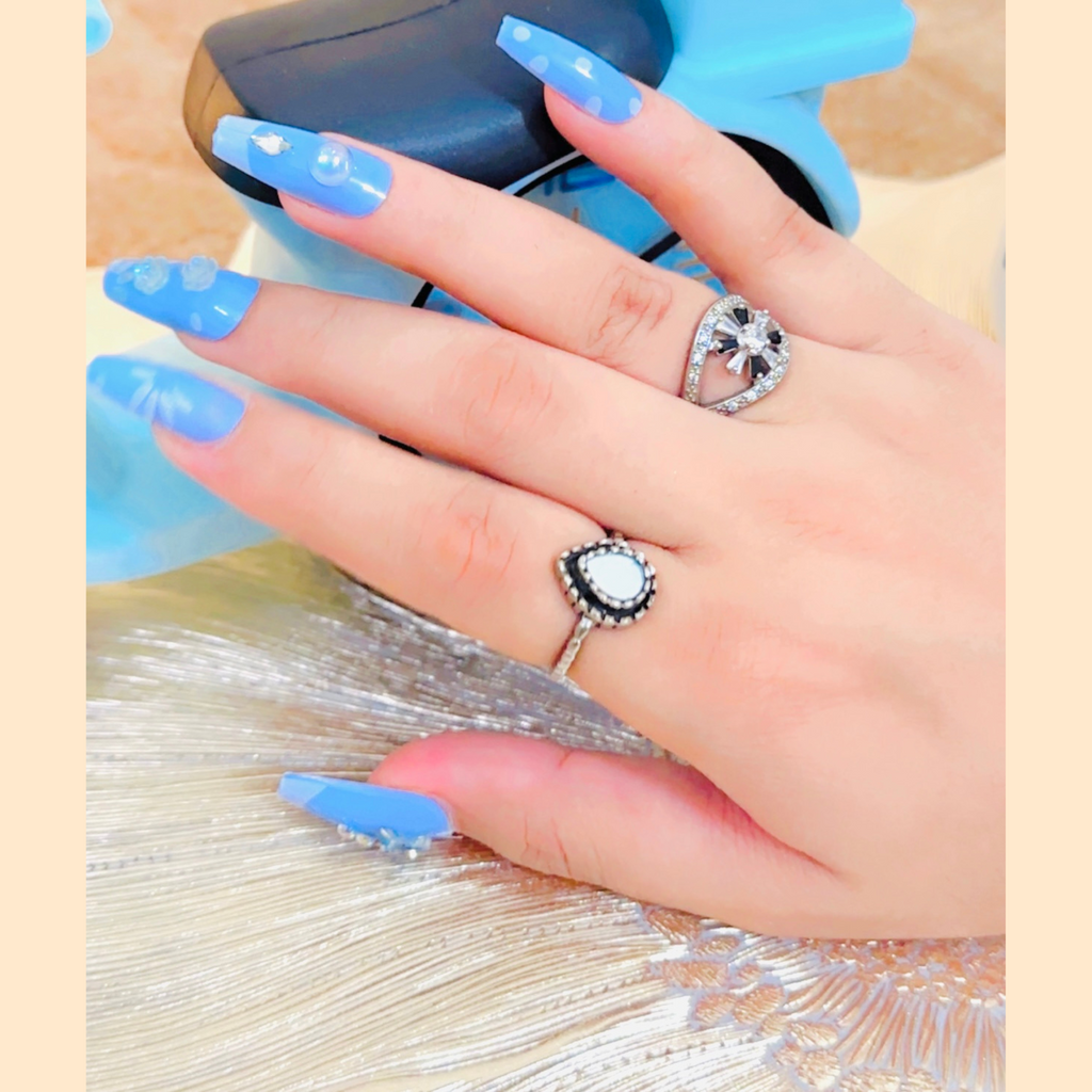 24 Nails (Blue Edition)-VERY Fashion & Beauty Premium Series