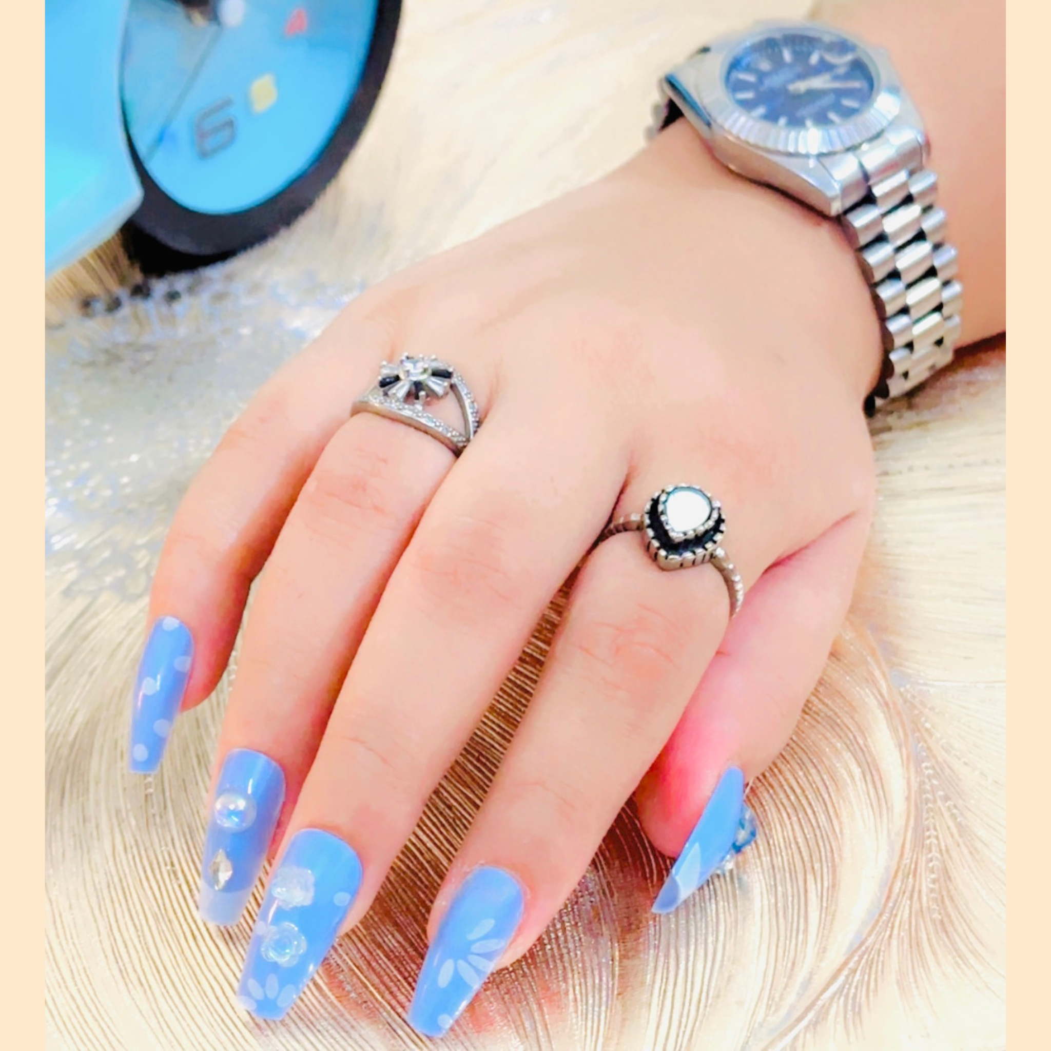 12 Pieces Blue Floral & Gemstone Press-On Nails