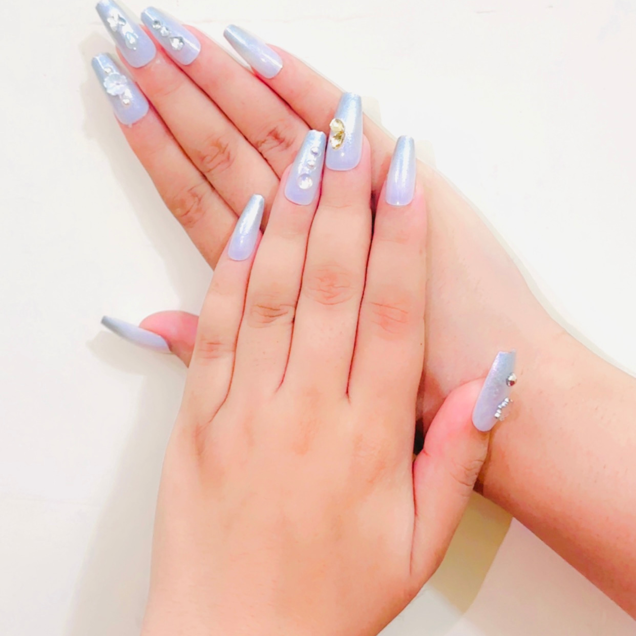12Pcs Nails Set Shimmering Silver Press-On Nails